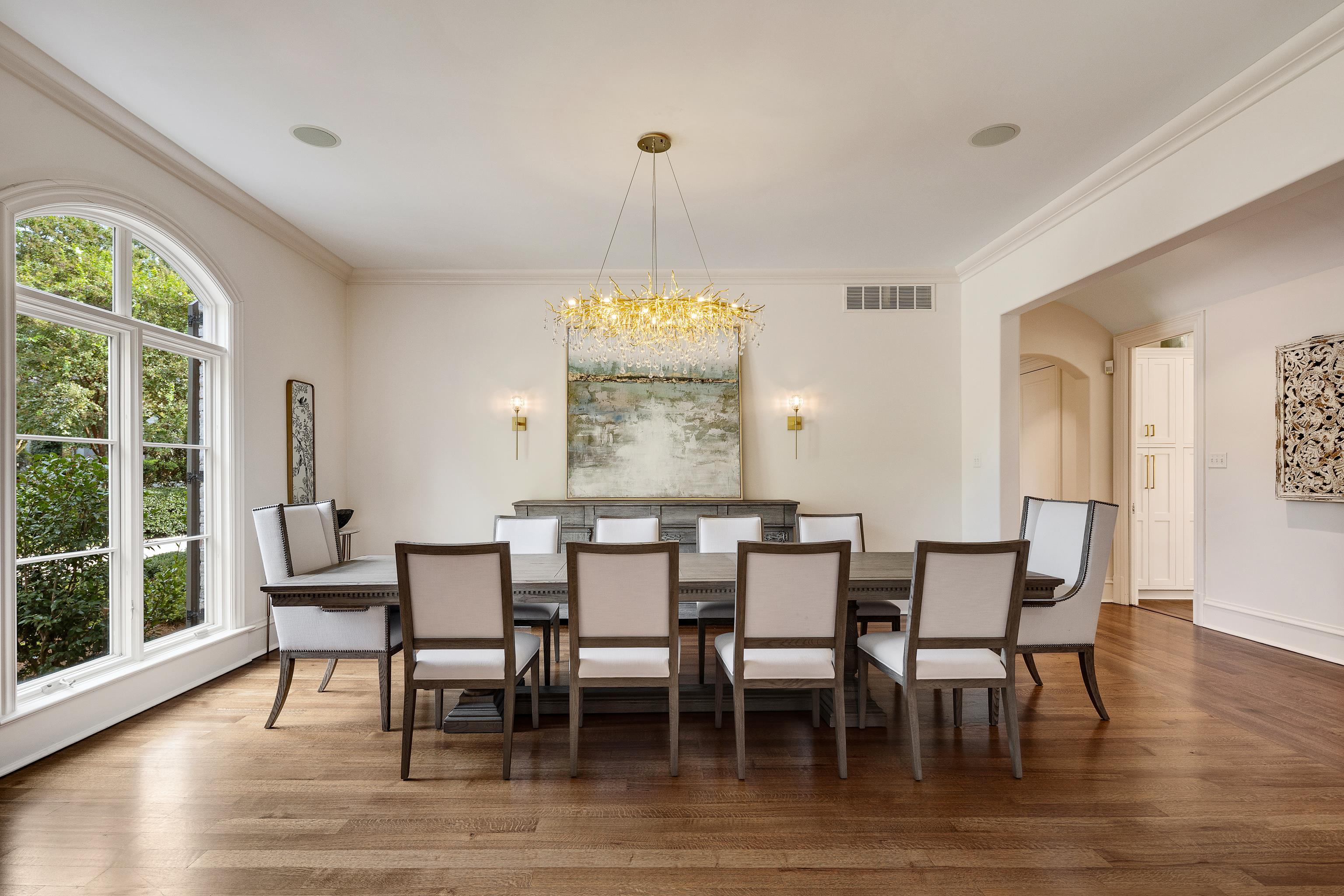 9260 GWYNN HOLLOW CV