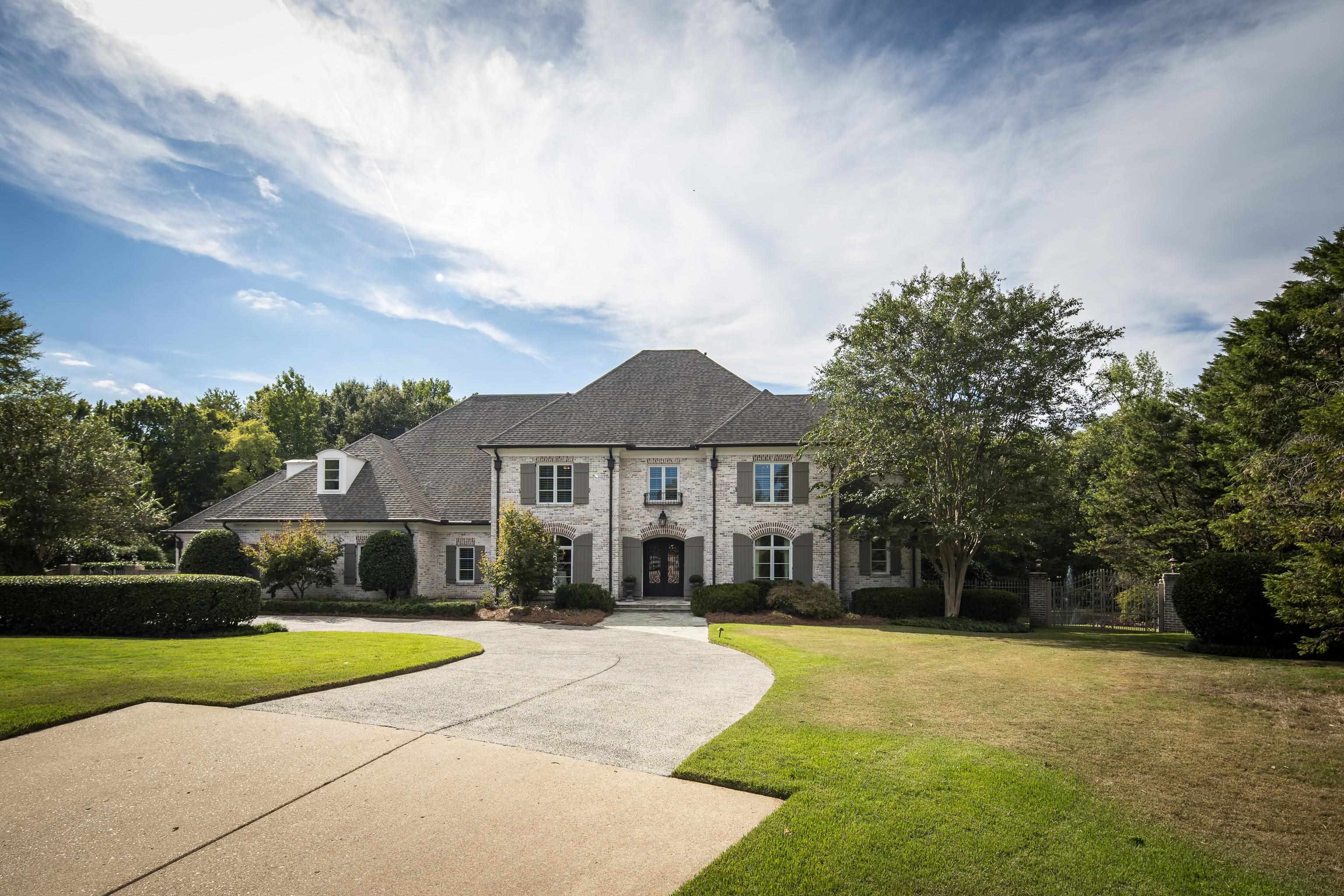 9260 GWYNN HOLLOW CV