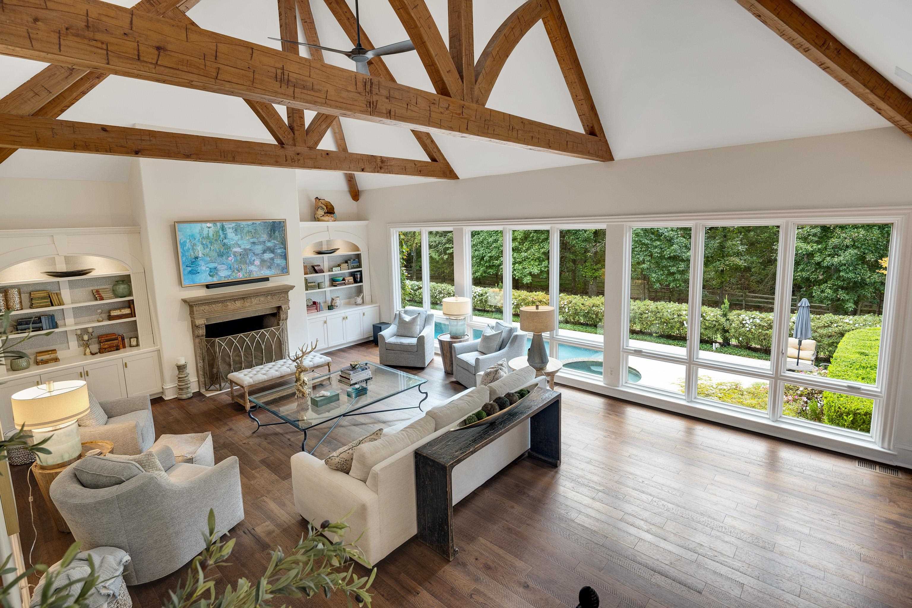 9260 GWYNN HOLLOW CV