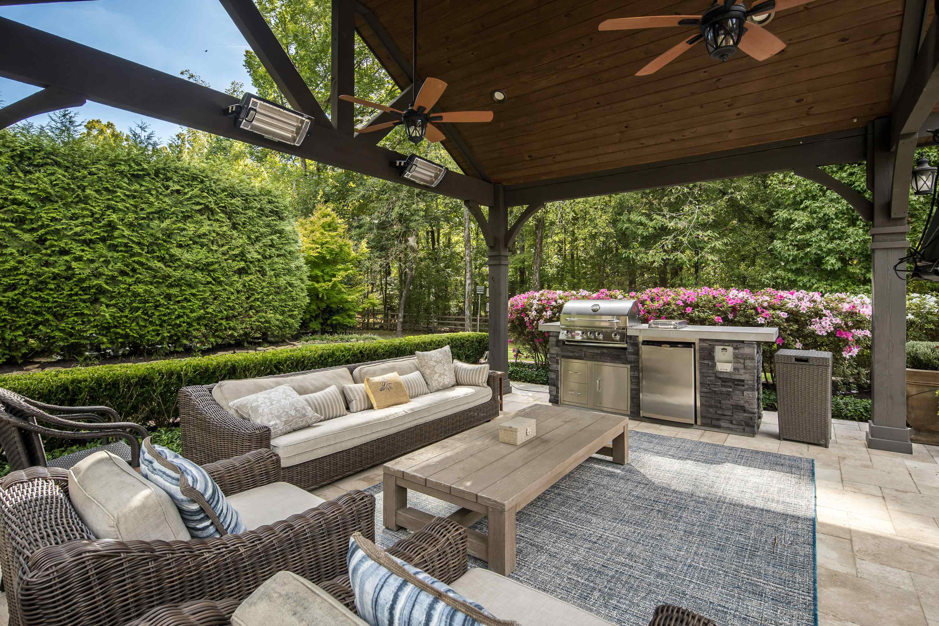 9260 GWYNN HOLLOW CV