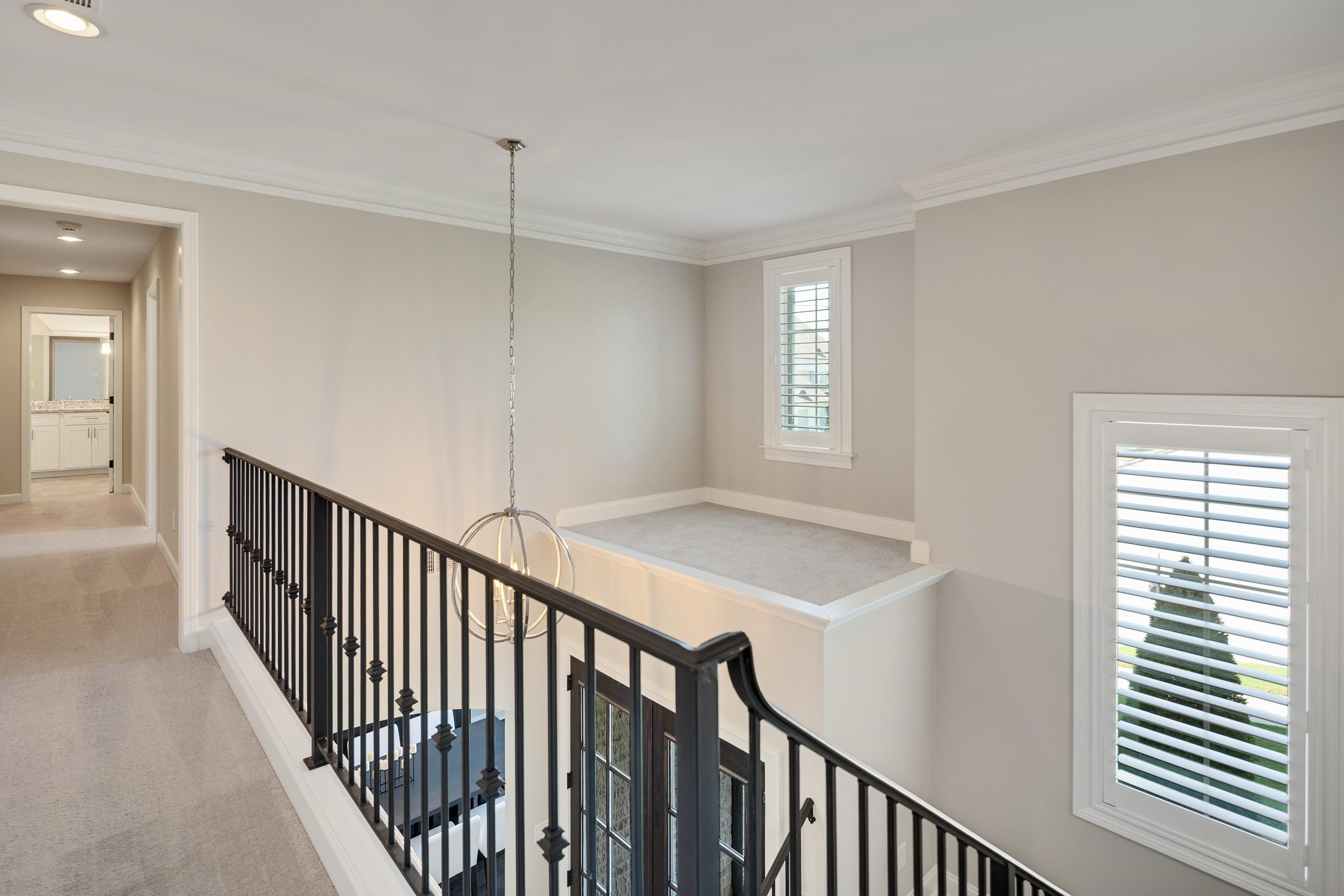 10701 MAGNOLIA PARK CIR S