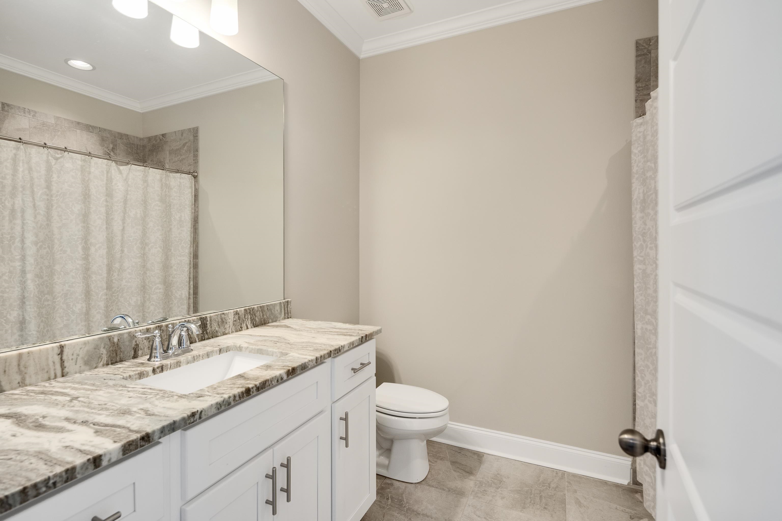 10701 MAGNOLIA PARK CIR S