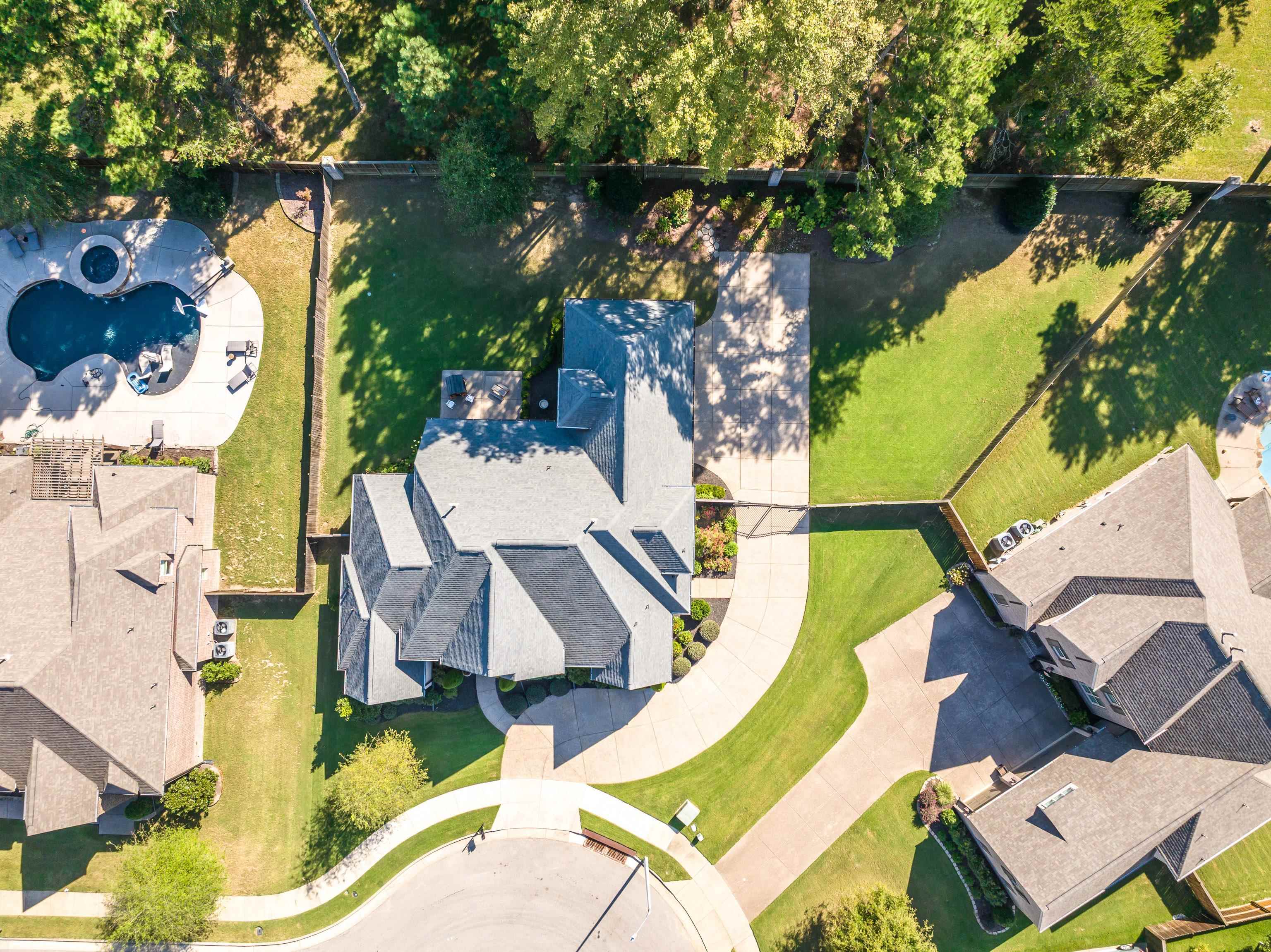 10701 MAGNOLIA PARK CIR S