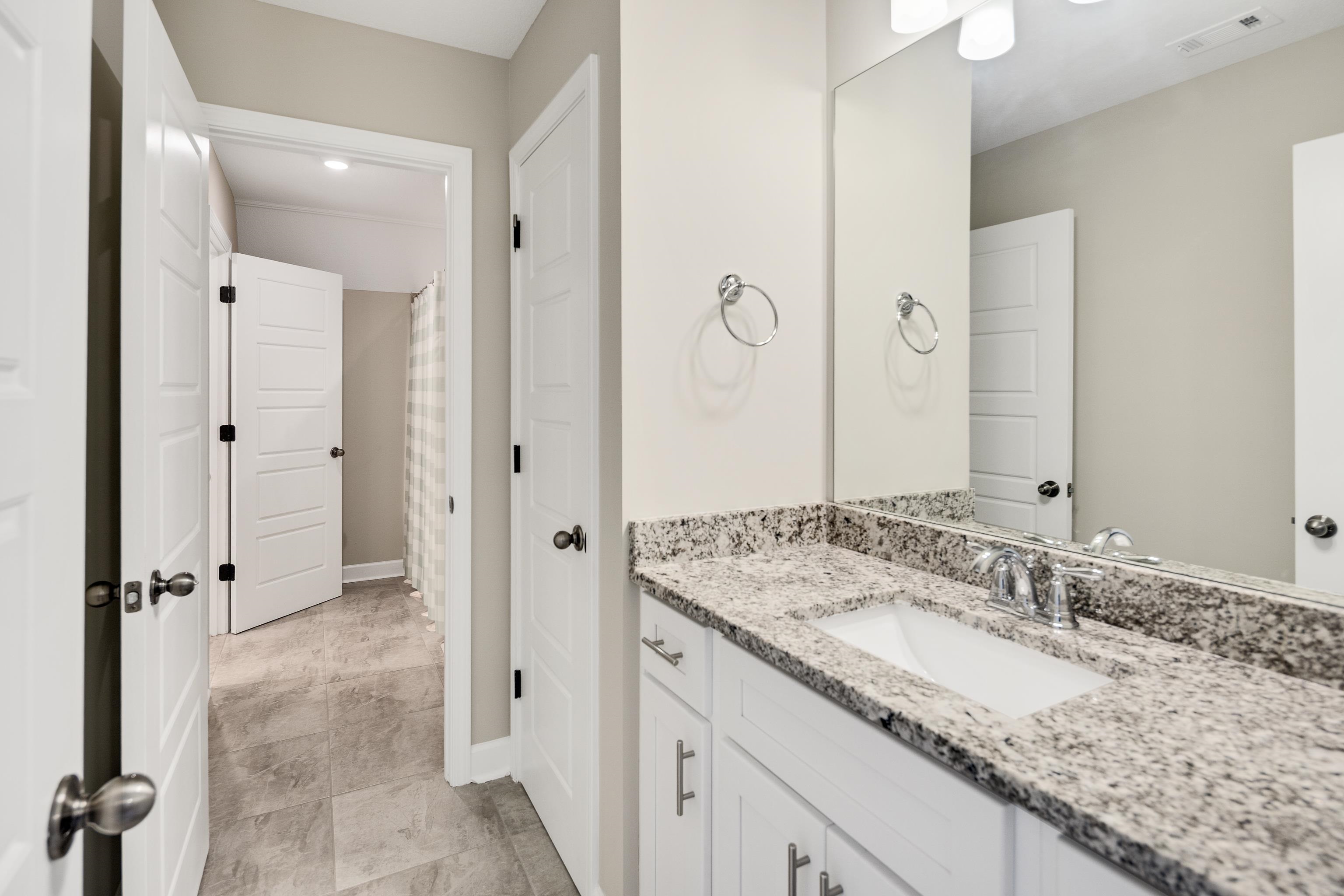 10701 MAGNOLIA PARK CIR S