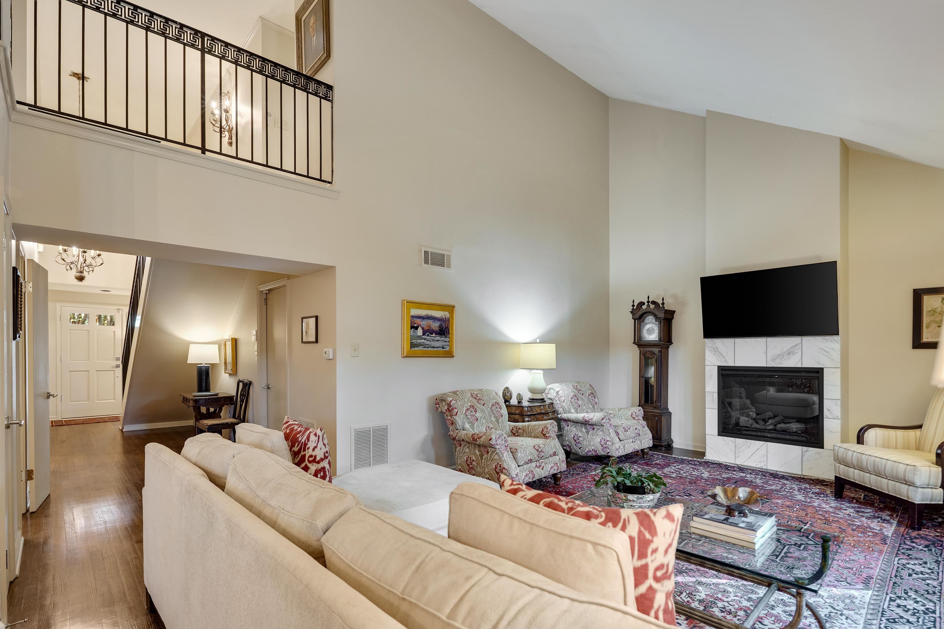 4729 MINT DR Unit: 4729