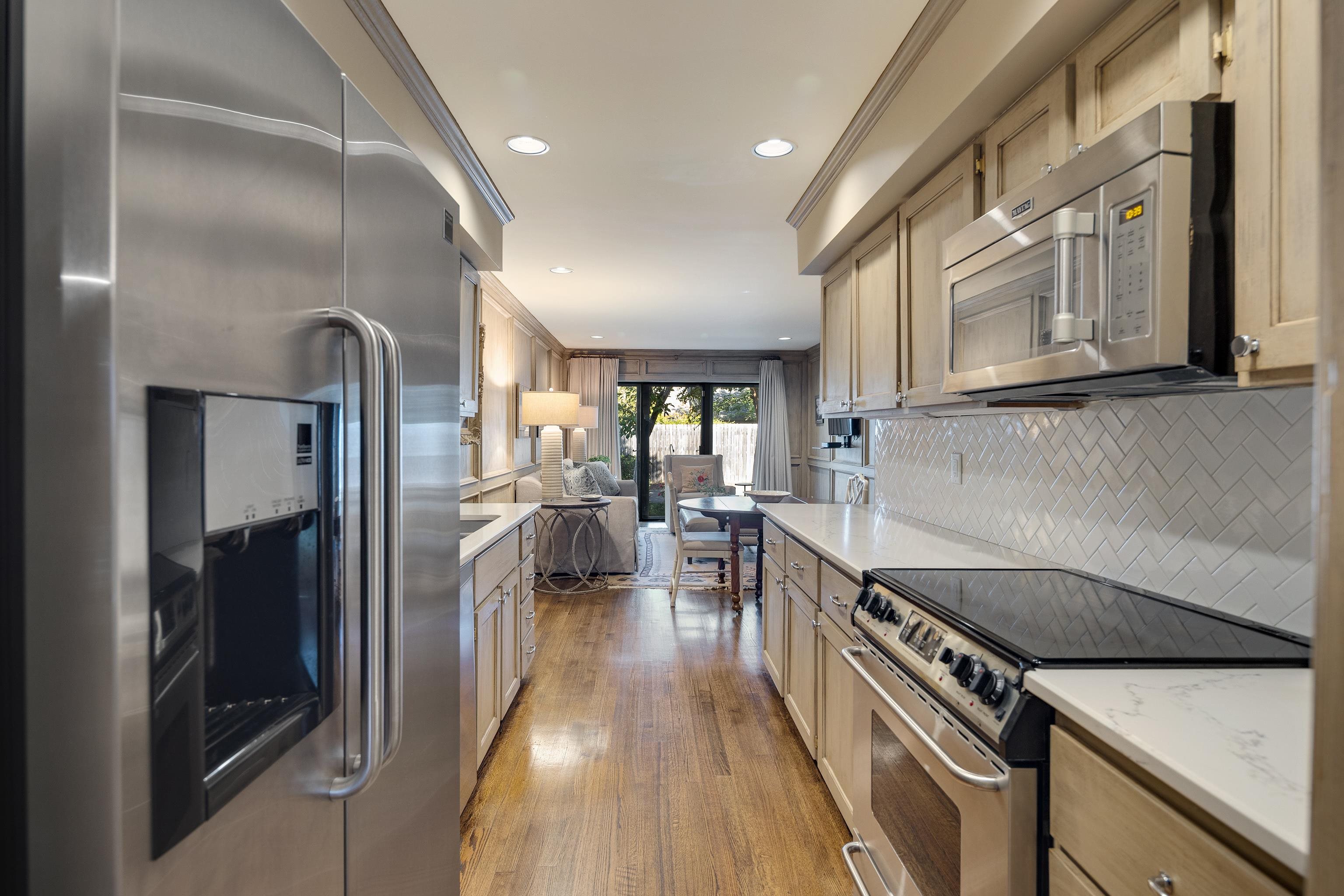 4729 MINT DR Unit: 4729