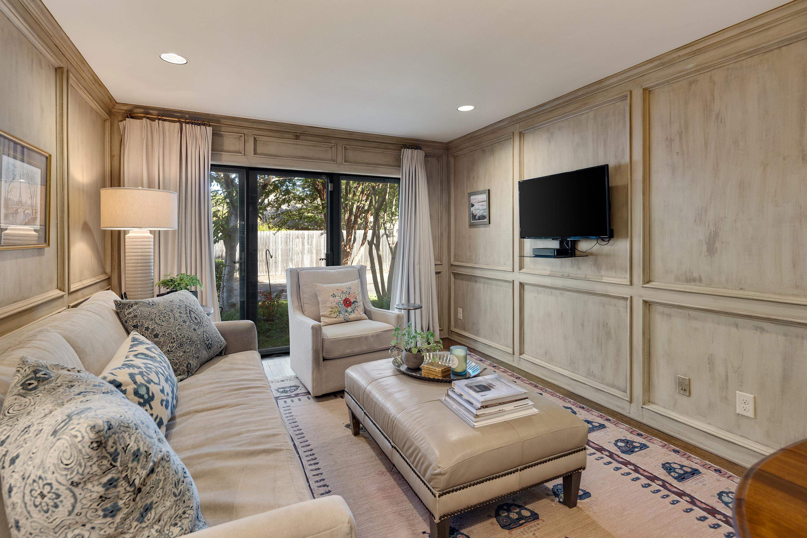 4729 MINT DR Unit: 4729