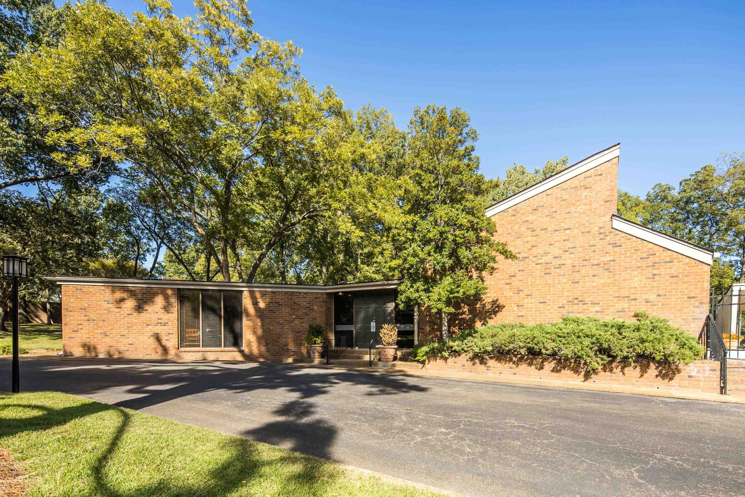 4729 MINT DR Unit: 4729