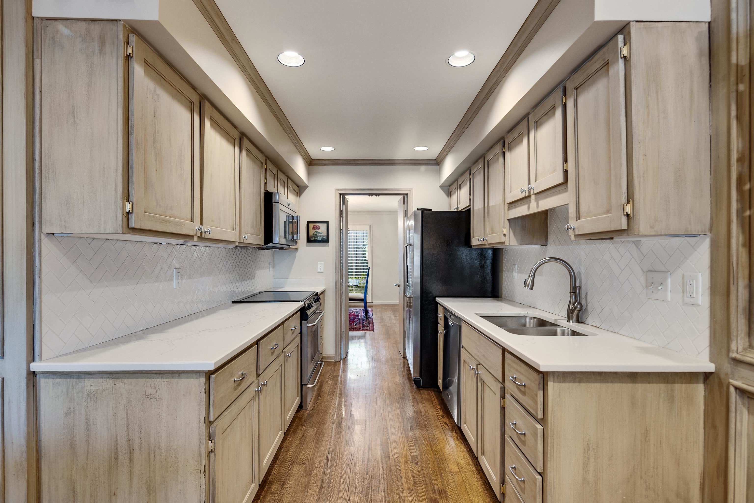 4729 MINT DR Unit: 4729