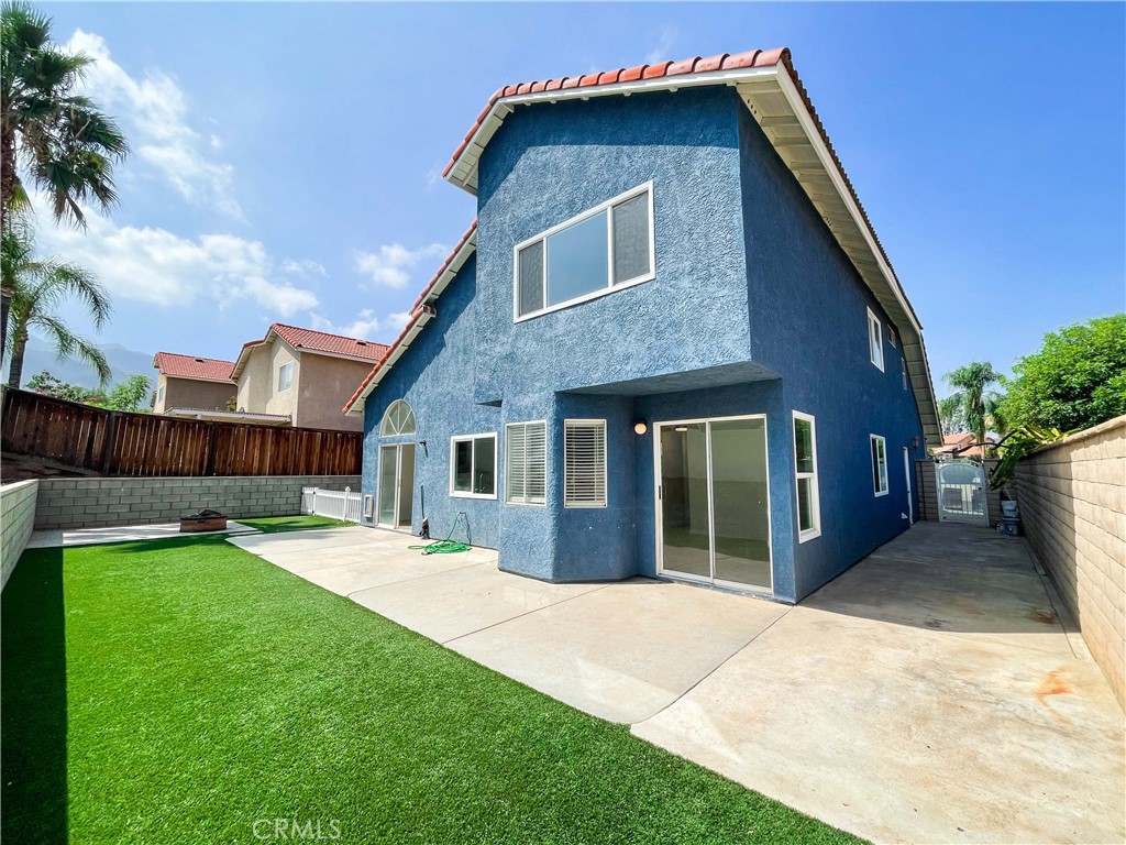 9095 Stone Canyon Road
