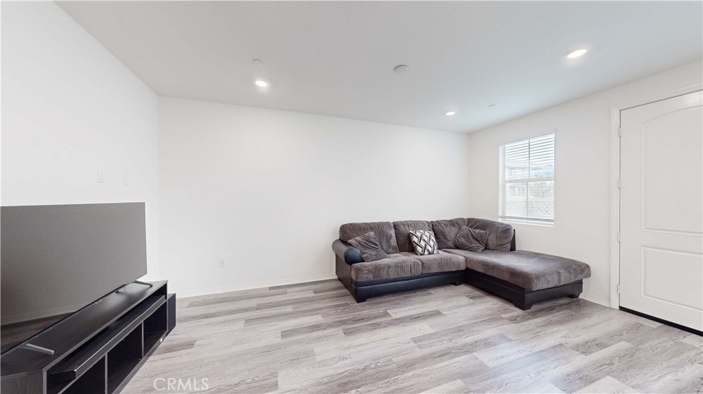 24120 Dolcetto Avenue Unit: 806