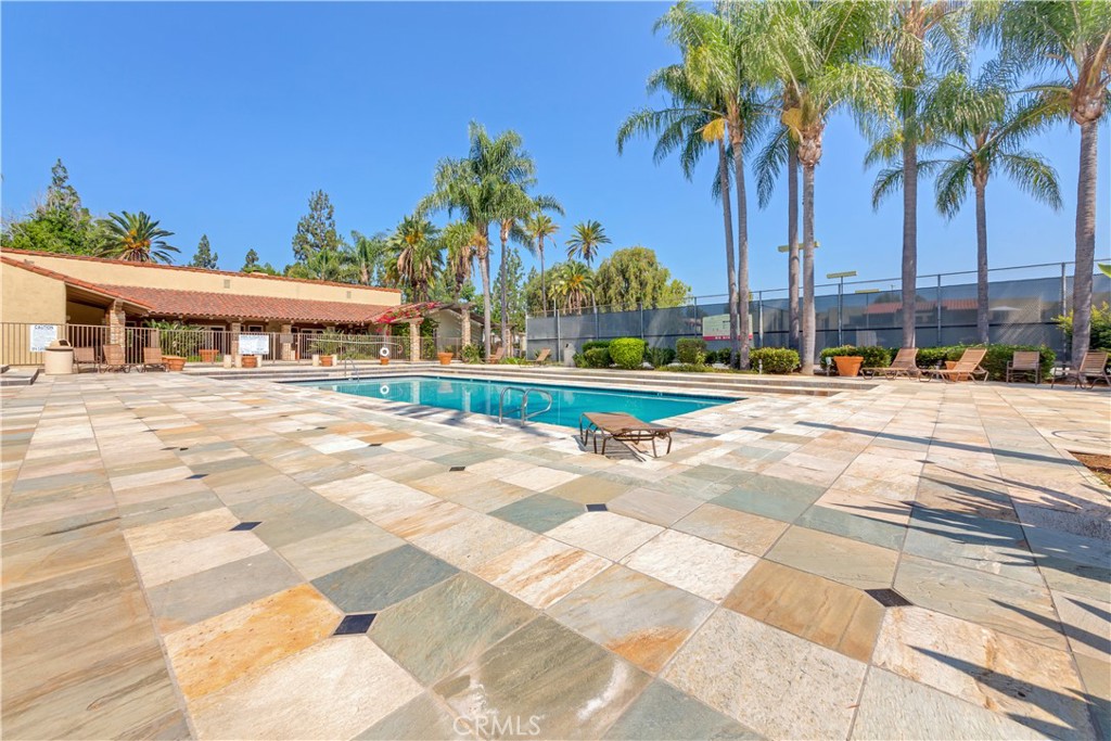 1345 Cabrillo Park Drive N01