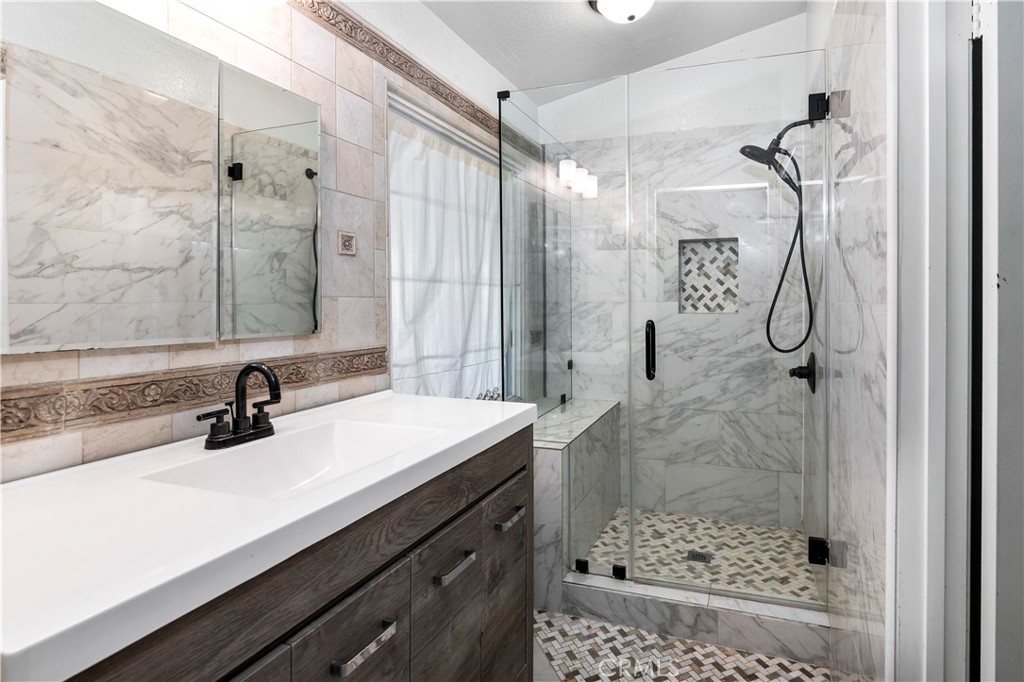 15615 Las Posas Drive