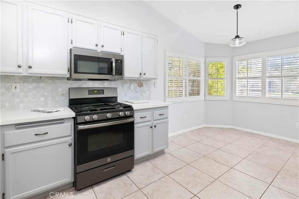 15615 Las Posas Drive