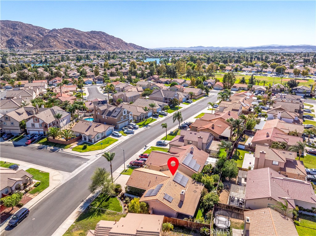 15615 Las Posas Drive