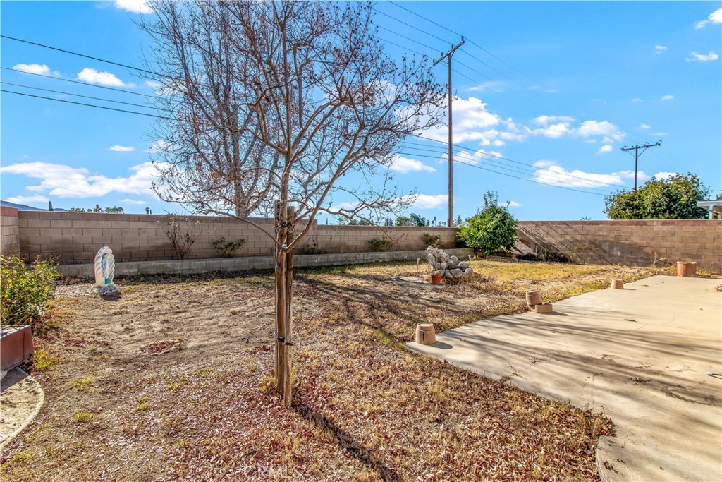 26183 Dardanelle Court