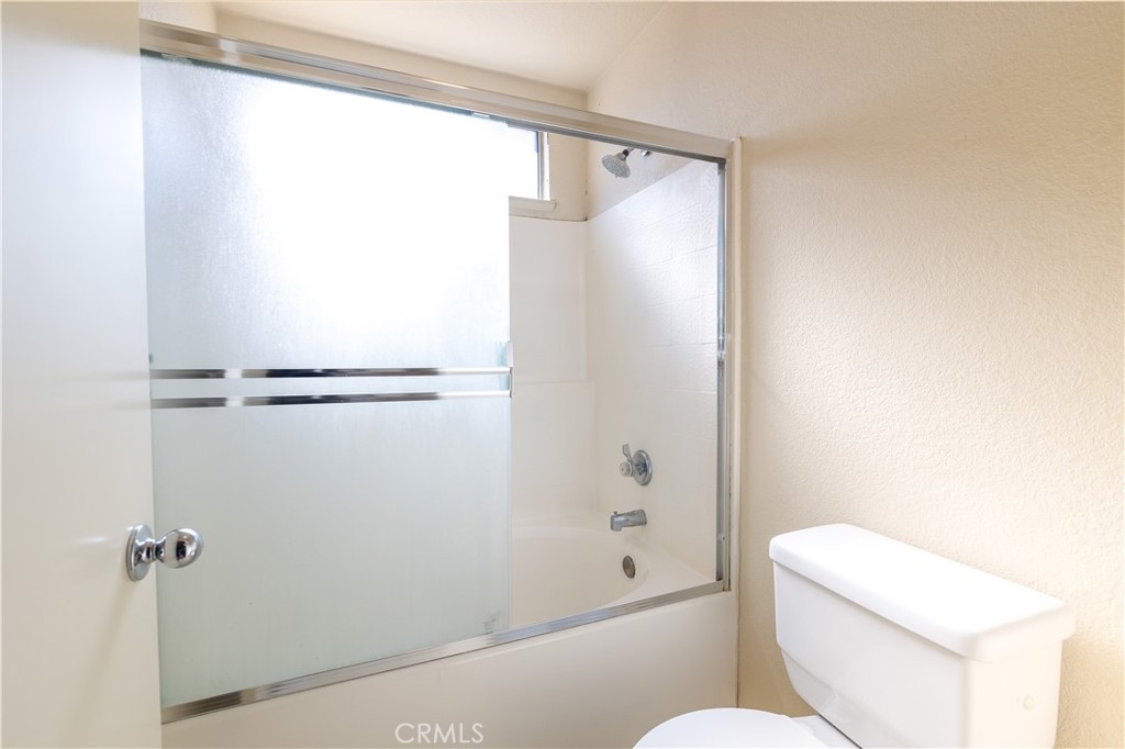 26183 Dardanelle Court