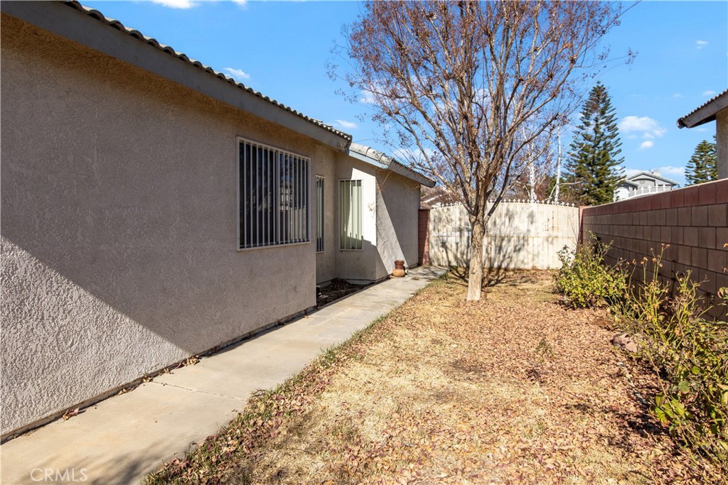 26183 Dardanelle Court