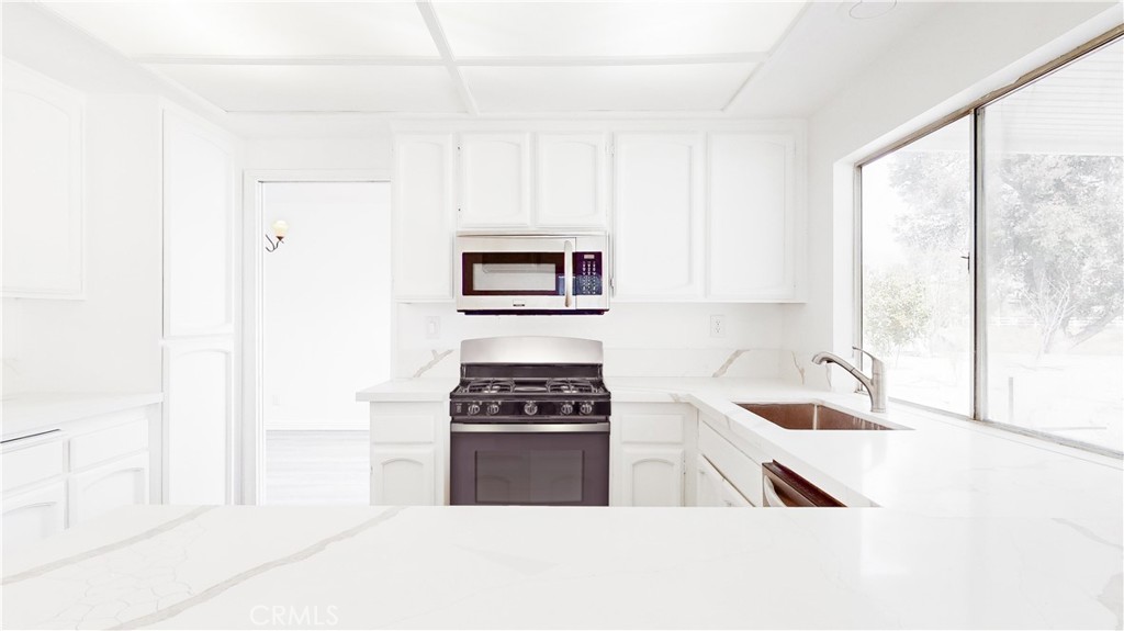 29822 Windwood Circle