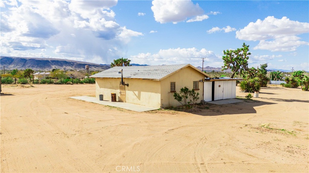 3398 Condalia Avenue