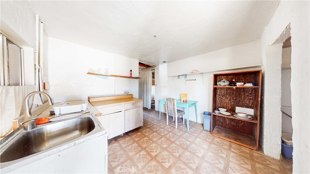 3398 Condalia Avenue