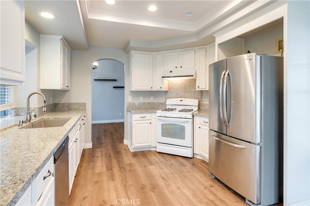 28387 Inverness Court