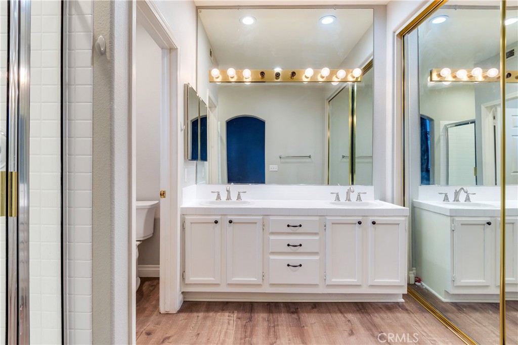 28387 Inverness Court