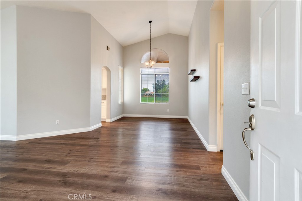 28387 Inverness Court