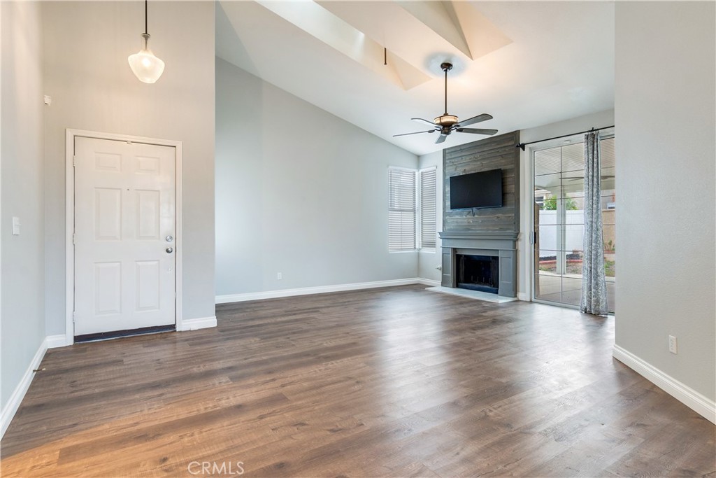 28387 Inverness Court