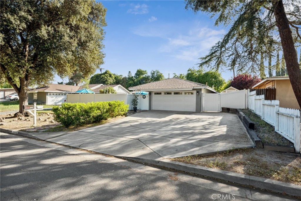 5226 Old Mill Road Road