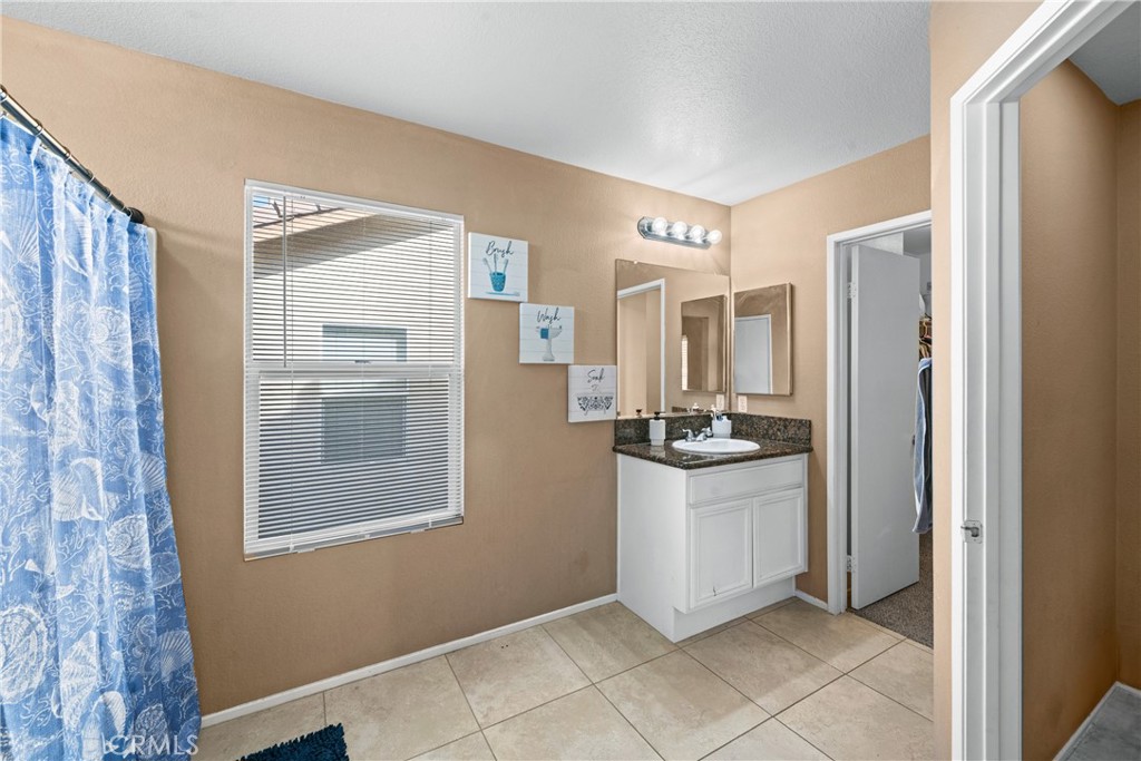 3260 Ivy Court