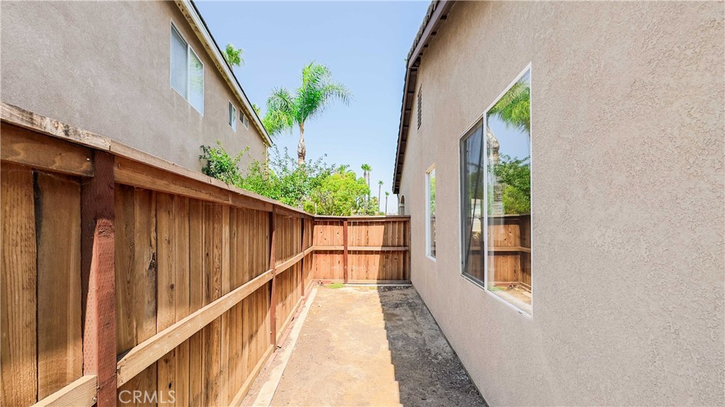 17877 Orangewood Lane