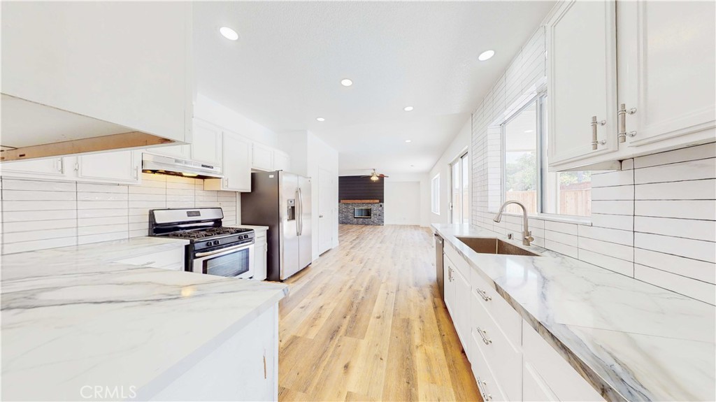 17877 Orangewood Lane