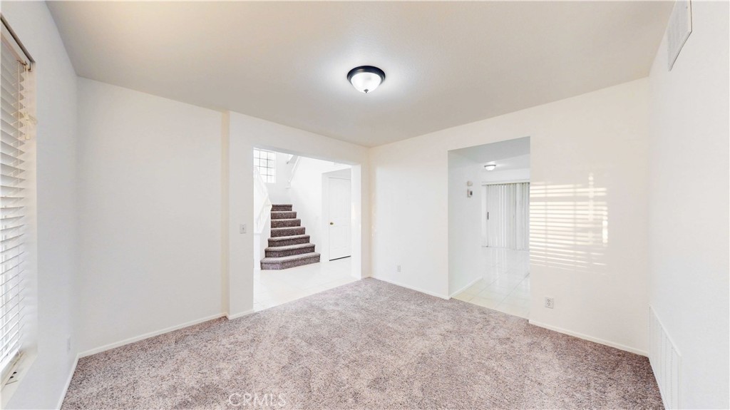 4932 Pinnacle Street