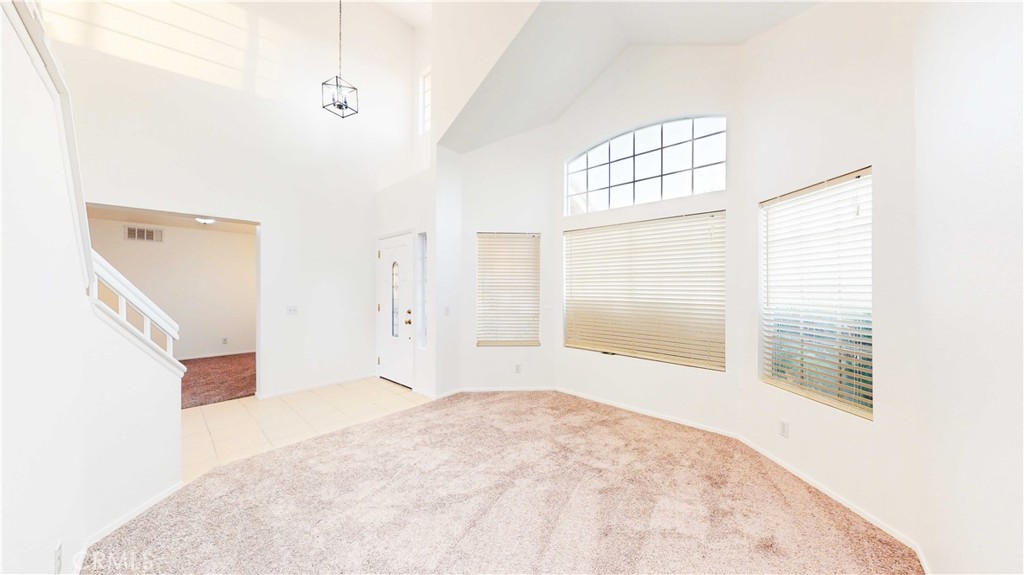 4932 Pinnacle Street