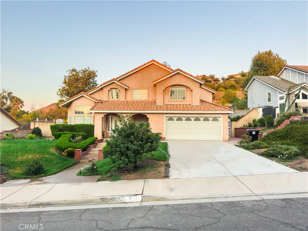 4932 Pinnacle Street