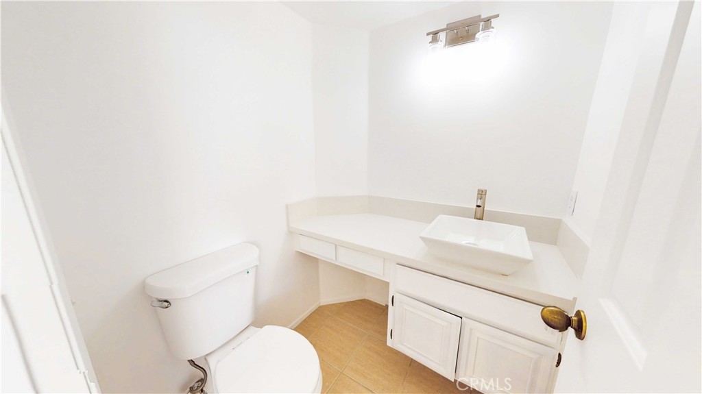 4932 Pinnacle Street