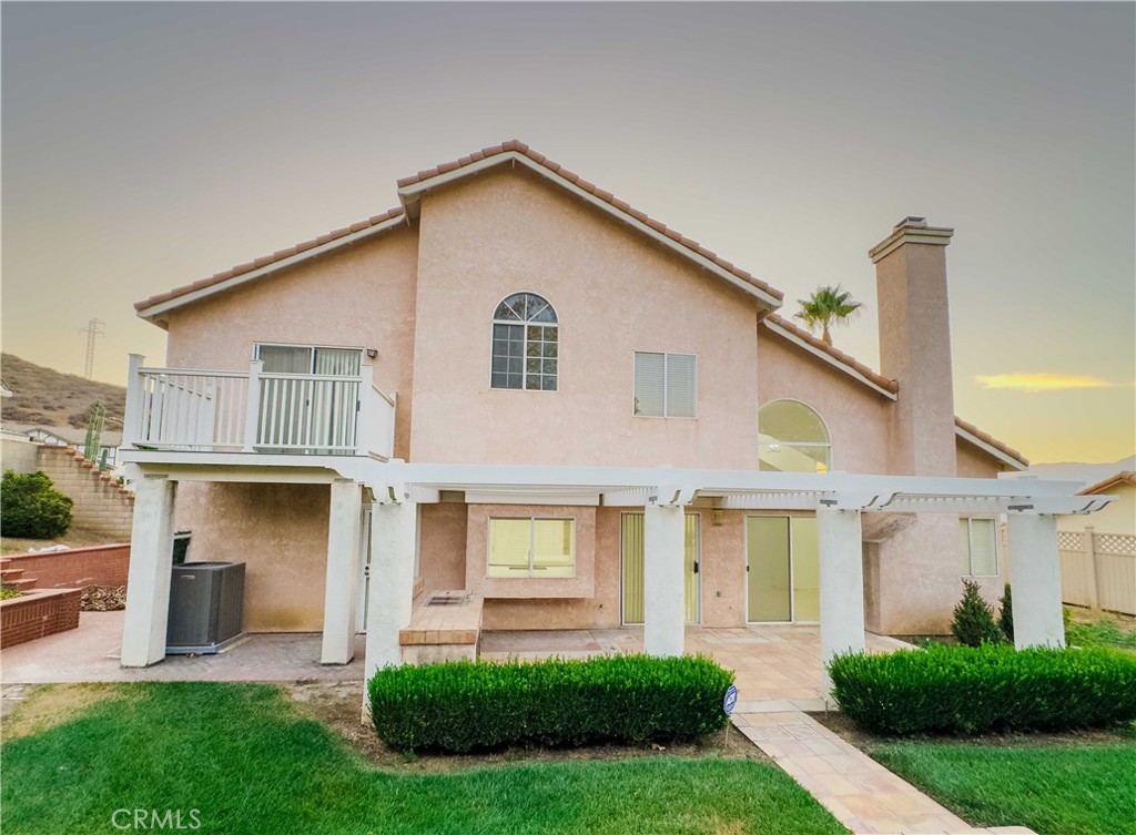 4932 Pinnacle Street