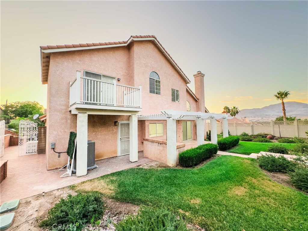 4932 Pinnacle Street