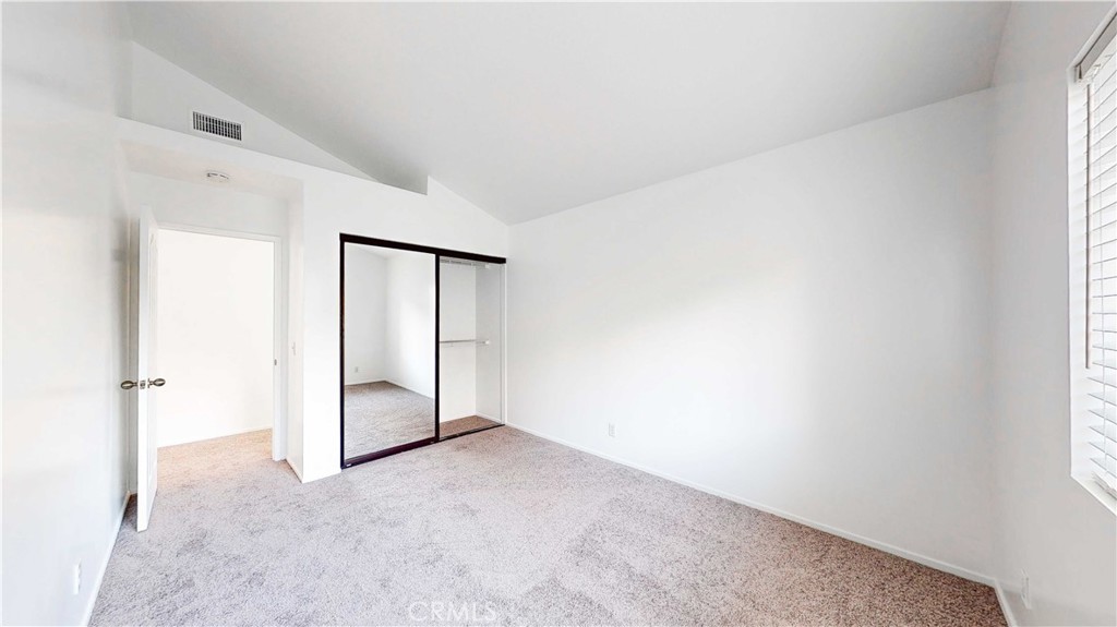 4932 Pinnacle Street