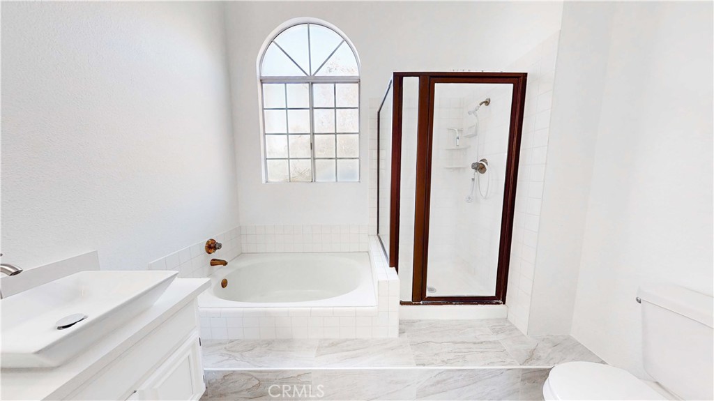 4932 Pinnacle Street