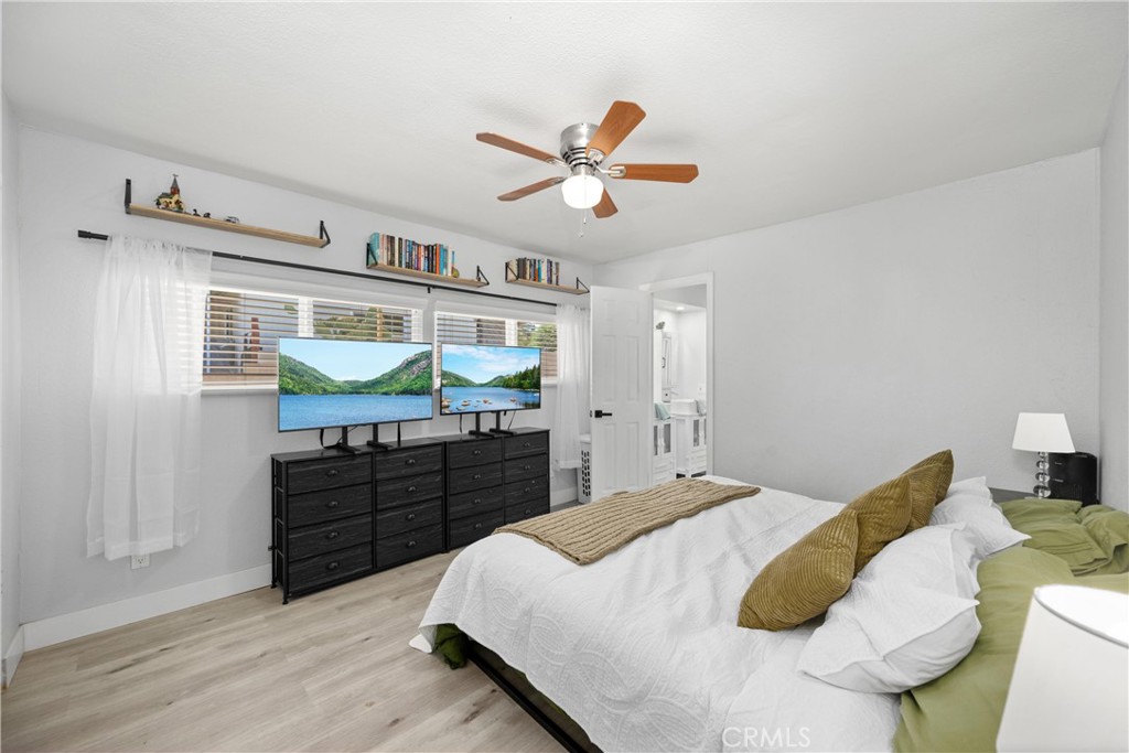 17086 Esperanza Drive