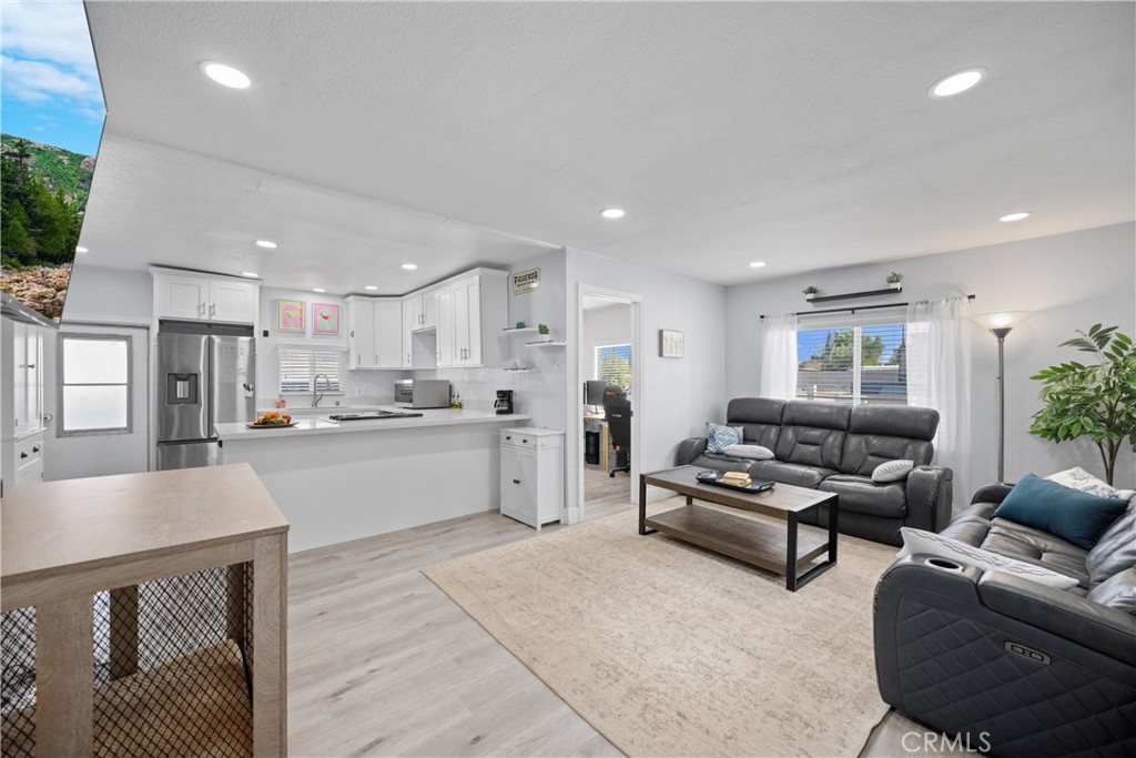 17086 Esperanza Drive