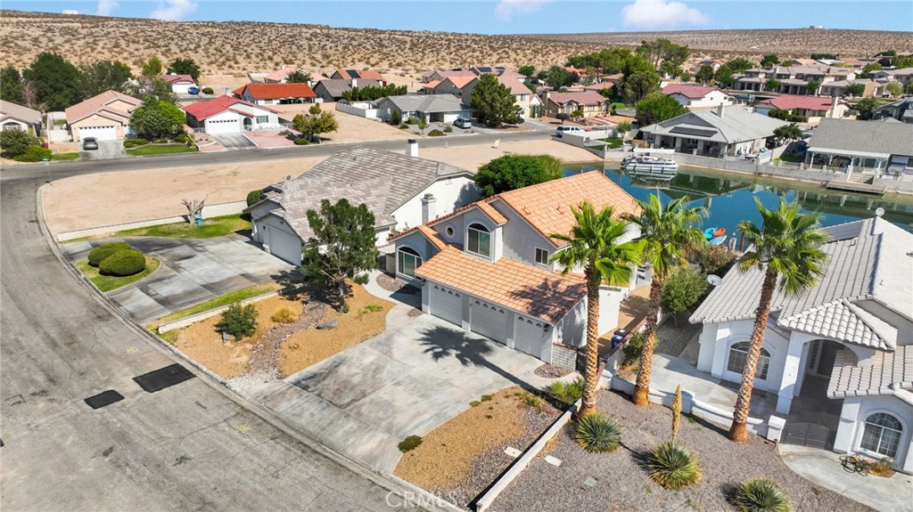 14374 Ironsides Lane