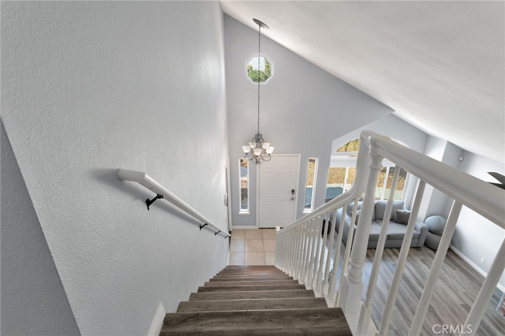 14374 Ironsides Lane