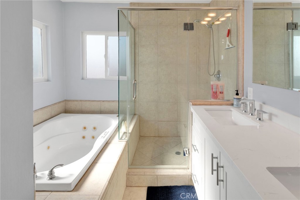 14374 Ironsides Lane