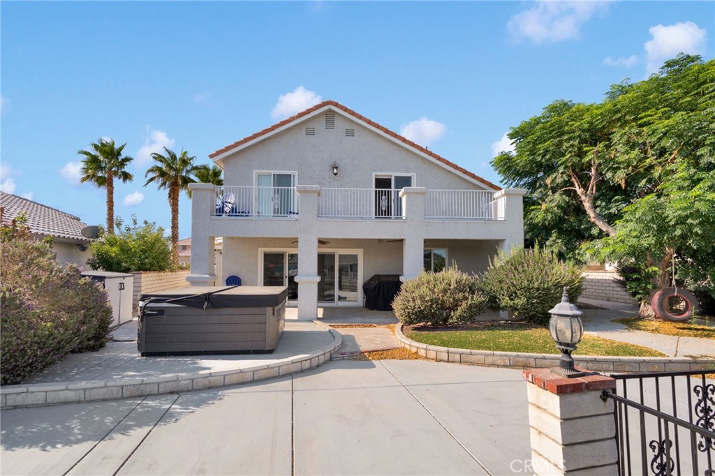 14374 Ironsides Lane