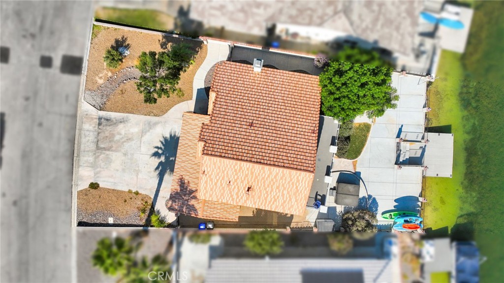 14374 Ironsides Lane