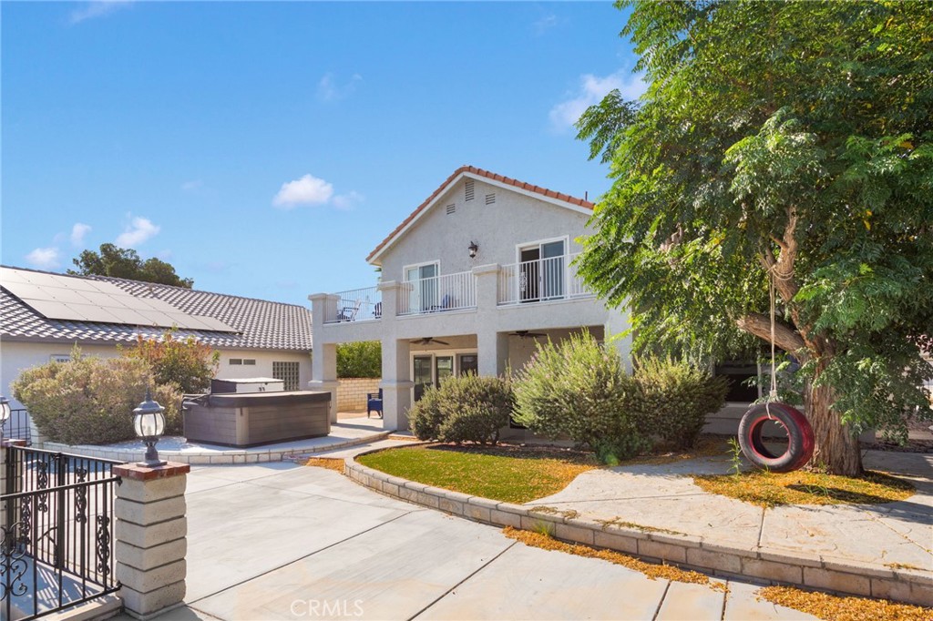 14374 Ironsides Lane