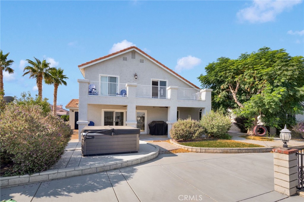 14374 Ironsides Lane